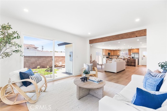 22748 Samuel Street, Torrance CA: https://media.crmls.org/medias/9a8574b9-2570-4758-8c90-36dd53f3c259.jpg
