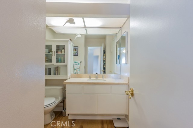 Image 15 of 35 For 25847 Mcbean Pkwy  25
