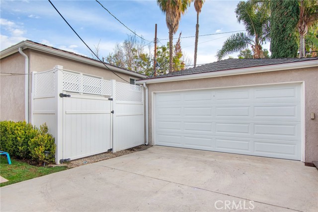 Detail Gallery Image 32 of 36 For 4856 Riverton Ave, North Hollywood,  CA 91601 - 2 Beds | 2 Baths