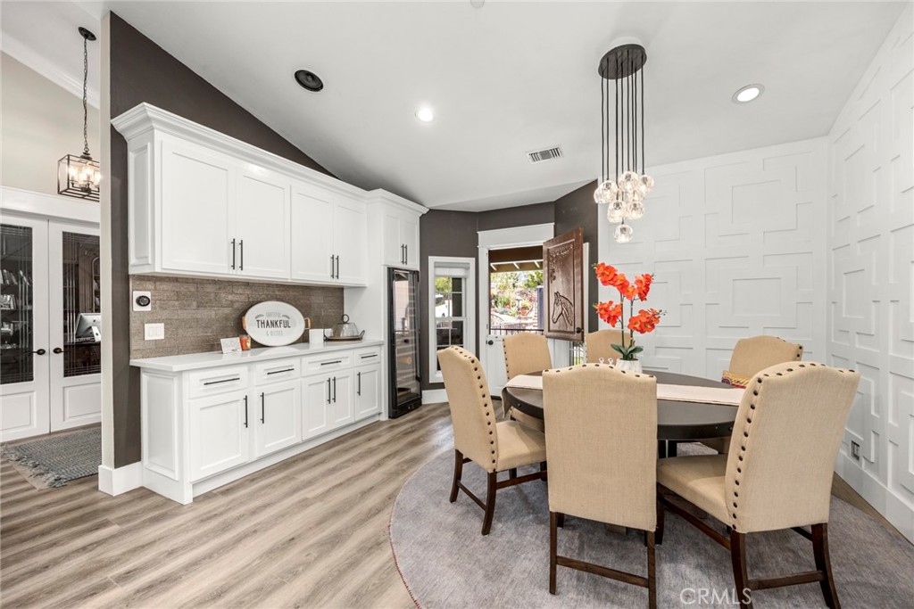 Kitchen & Dining Room have Omega Over Sized Cabinets