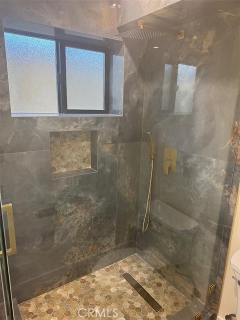 Detail Gallery Image 7 of 12 For 2844 Fairmount Ave, La Crescenta,  CA 91214 - 2 Beds | 2 Baths