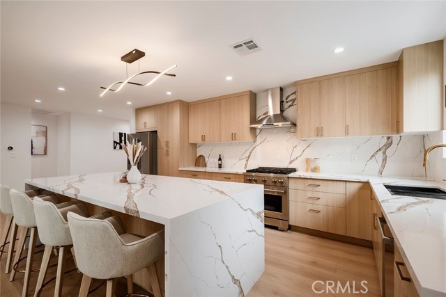 14126 Runnymede Street, Van Nuys CA: https://media.crmls.org/medias/9a86cfa3-cdb6-43c6-b100-c1b293050c43.jpg