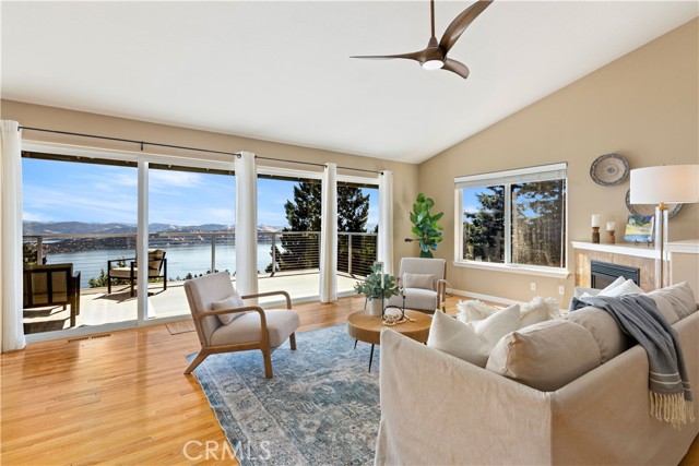 3592 Pine Terrace Drive, Kelseyville CA: https://media.crmls.org/medias/9a86d08d-6c3c-420b-b9c8-e1690524366a.jpg