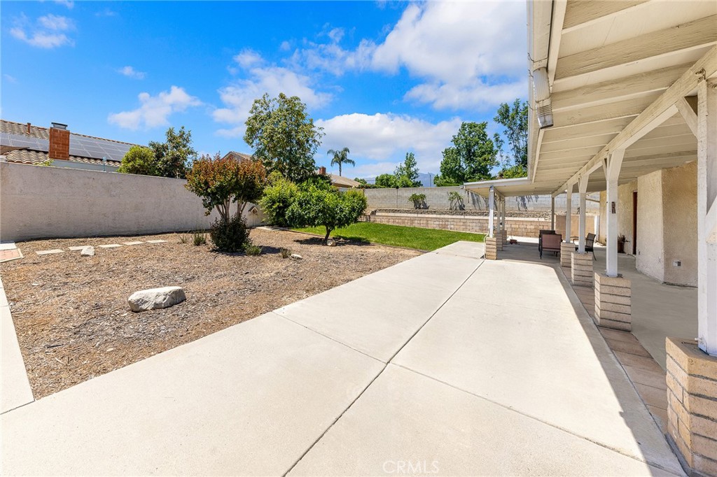 MLS #OC25120439 img 30