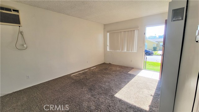 Detail Gallery Image 10 of 15 For 5337 Allan St, Los Angeles,  CA 90032 - 2 Beds | 1 Baths