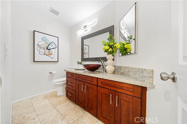 32 Belcanto, Irvine CA: https://media.crmls.org/medias/9a88085b-fc63-42f6-a13f-dd2011ca1cdc.jpg