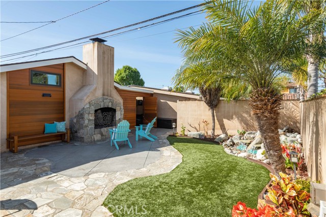 3003 Johnston Avenue, Redondo Beach, California 90278, 3 Bedrooms Bedrooms, ,2 BathroomsBathrooms,Residential,Sold,Johnston,SB22044317