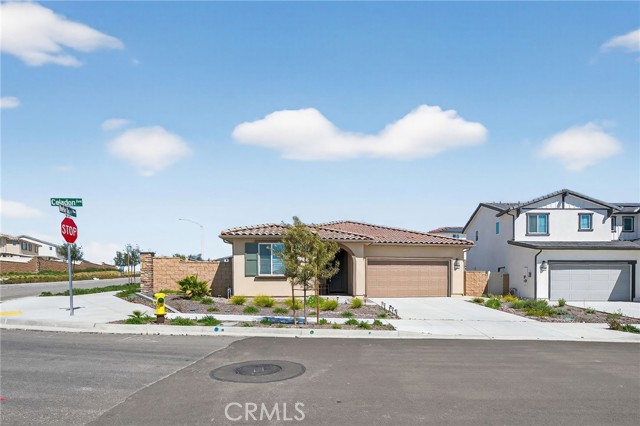 Detail Gallery Image 3 of 53 For 33134 Celadon Ave, Winchester,  CA 92596 - 3 Beds | 2/1 Baths