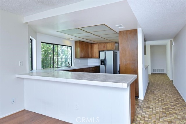 Detail Gallery Image 16 of 34 For 4061 Falling Leaf, Encino,  CA 91316 - 5 Beds | 4/1 Baths