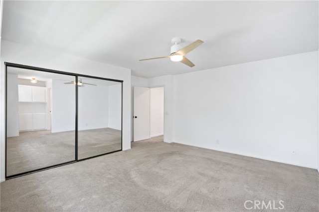 26398 Waterford Circle, Lake Forest CA: https://media.crmls.org/medias/9a8a86e7-d9ab-48a8-9601-600966f664a9.jpg