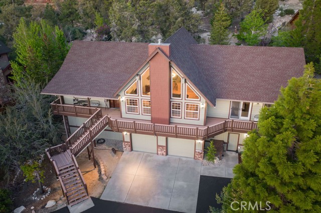 Detail Gallery Image 3 of 50 For 305 Starlight Cir, Big Bear Lake,  CA 92315 - 3 Beds | 2/1 Baths