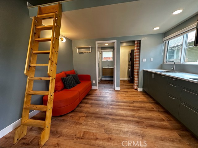 448 Linwood Avenue, Monrovia CA: https://media.crmls.org/medias/9a8be25c-becc-4fb2-853b-7f725f4e407b.jpg