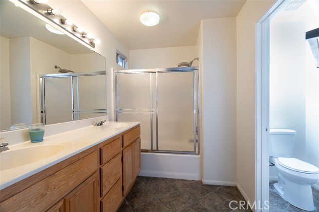 Detail Gallery Image 15 of 27 For 15526 Buckboard Ln, Moreno Valley,  CA 92555 - 3 Beds | 2 Baths