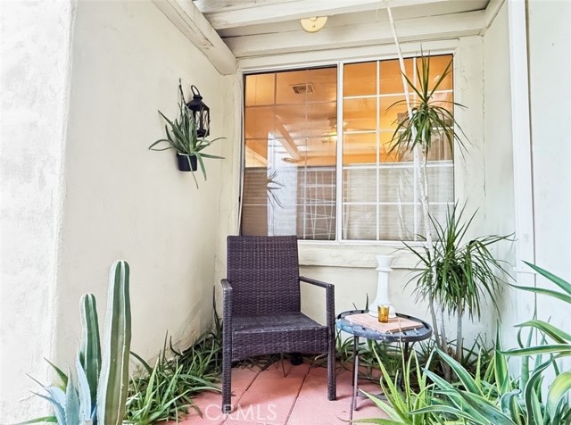 Detail Gallery Image 5 of 19 For 1932 S Barona, Palm Springs,  CA 92264 - 2 Beds | 2 Baths