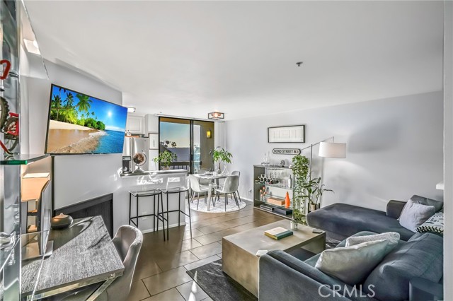 Detail Gallery Image 1 of 1 For 7320 Hawthorn Ave #315,  Los Angeles,  CA 90046 - 1 Beds | 1 Baths