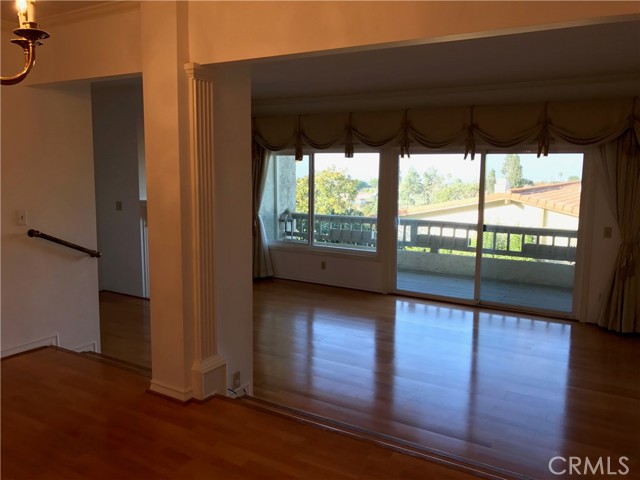 54 Hilltop Circle, Rancho Palos Verdes CA: https://media.crmls.org/medias/9a8c4d5f-c758-4b67-8861-158bbe964fcf.jpg