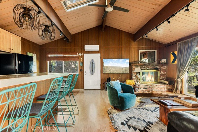 Front Image Thumbnail for CRIG25264985