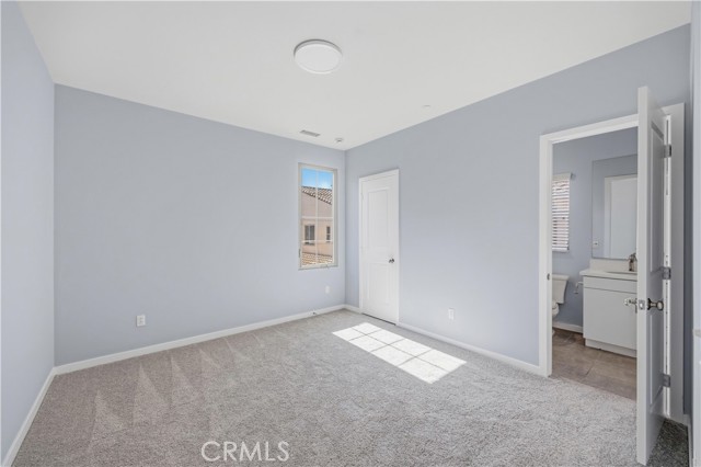 Detail Gallery Image 14 of 22 For 96 Tallowood, Irvine,  CA 92620 - 4 Beds | 3 Baths