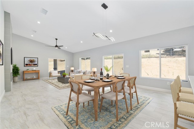 Detail Gallery Image 16 of 50 For 18756 Centennial St, Hesperia,  CA 92345 - 4 Beds | 3 Baths