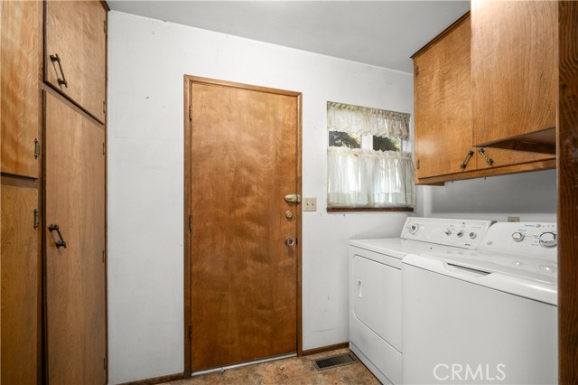 Detail Gallery Image 29 of 49 For 1109 Mount Shasta Rd, Big Bear City,  CA 92314 - 4 Beds | 2/1 Baths