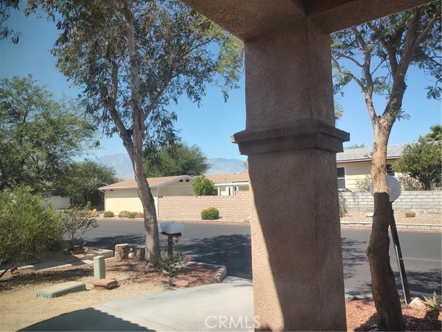 Detail Gallery Image 17 of 29 For 65565 Acoma #43,  Desert Hot Springs,  CA 92240 - 2 Beds | 2 Baths