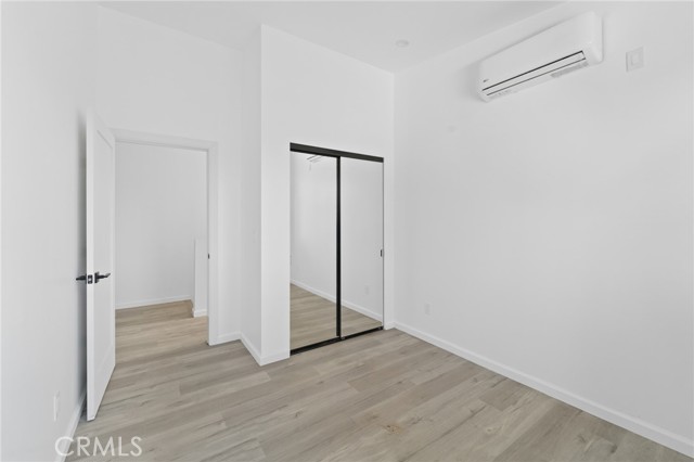 Detail Gallery Image 13 of 18 For 8512 Wilbur Ave, Northridge,  CA 91324 - 4 Beds | 2 Baths