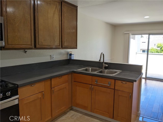 Detail Gallery Image 11 of 17 For 38 Exeter #7,  Irvine,  CA 92612 - 2 Beds | 1 Baths