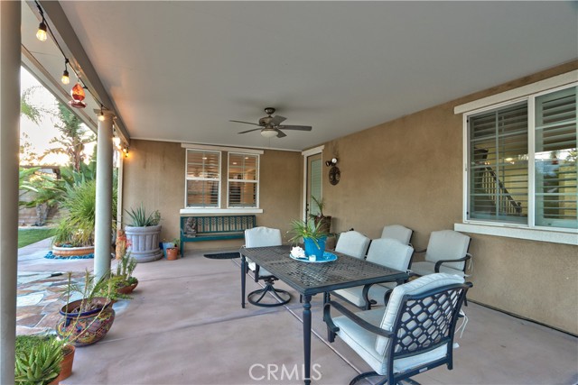 45579 Basswood Court, Temecula CA: https://media.crmls.org/medias/9a915e0c-b3fe-4a93-aa10-9aeeafa124e7.jpg