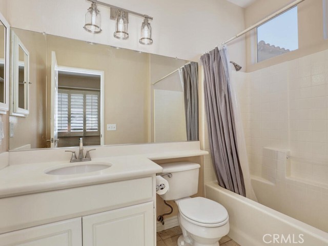 Detail Gallery Image 12 of 16 For 19 Paseo Viento, Rancho Santa Margarita,  CA 92688 - 2 Beds | 2/1 Baths