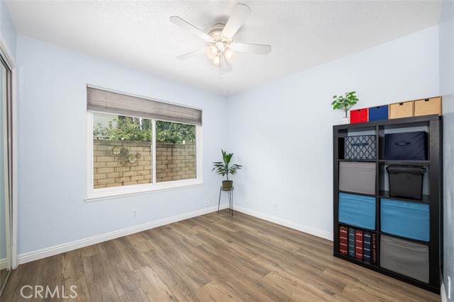 Image 26 of 55 For 590 Espanita