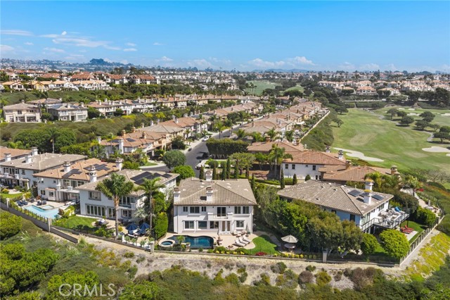 15 Vista Cielo, Dana Point CA: https://media.crmls.org/medias/9a9355a8-a906-4c29-8e2a-6b1036a3b1f1.jpg