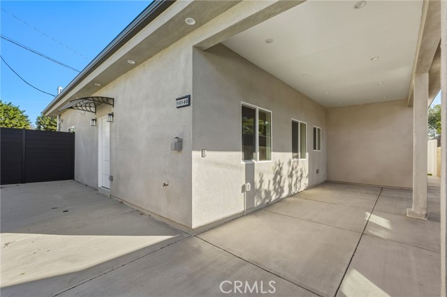 Detail Gallery Image 2 of 25 For 16140 Mayall St, North Hills,  CA 91343 - 3 Beds | 2 Baths