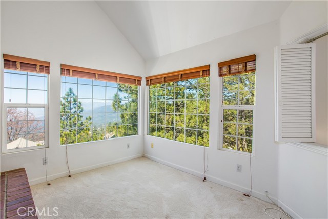 Detail Gallery Image 18 of 74 For 30066 Pixie Dr, Running Springs,  CA 92382 - 3 Beds | 2/1 Baths