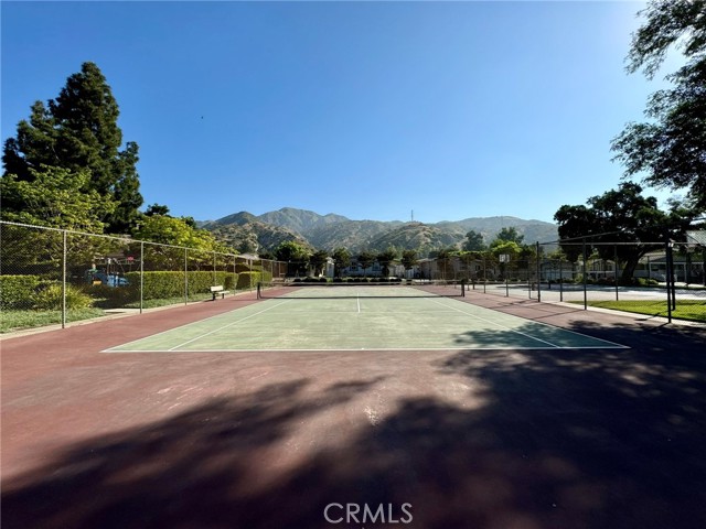 15455 Glenoaks, 533 photo 7