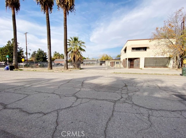 Image 8 of 9 For 338 7th Street