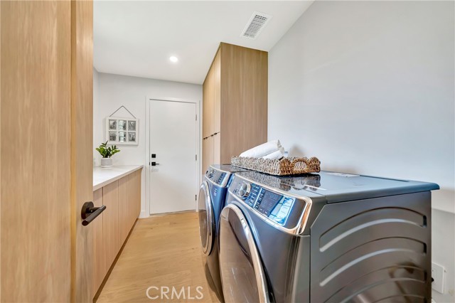 5534 Pattilar Avenue, Woodland Hills CA: https://media.crmls.org/medias/9a967804-4018-47f4-bd59-a9c0e438f624.jpg