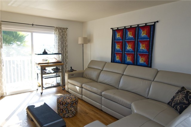 Detail Gallery Image 2 of 12 For 171 Brisco Rd #6,  Arroyo Grande,  CA 93420 - 1 Beds | 1 Baths