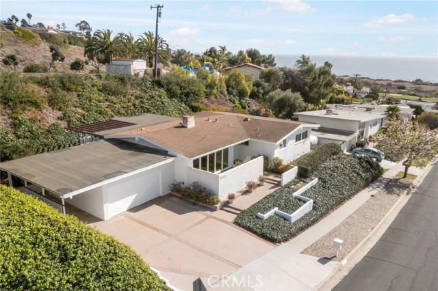 32322 Conqueror Drive, Rancho Palos Verdes, California 90275, 3 Bedrooms Bedrooms, ,2 BathroomsBathrooms,Single Family Residence,For Sale,Conqueror,SB25025856