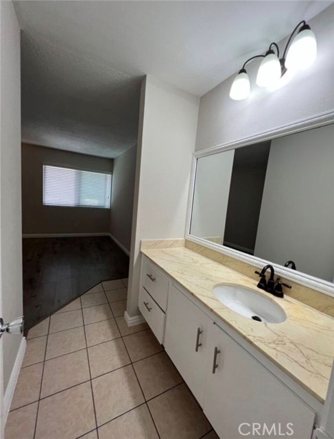 Detail Gallery Image 9 of 25 For 1001 W Macarthur Bld #130,  Santa Ana,  CA 92707 - 2 Beds | 2 Baths