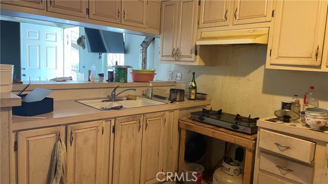 Detail Gallery Image 4 of 9 For 59880 Anzanita Ln, Anza,  CA 92539 - 2 Beds | 1 Baths