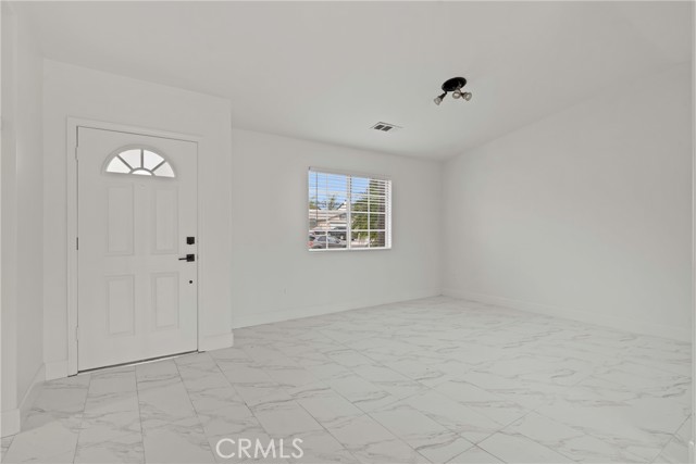 Detail Gallery Image 7 of 33 For 333 Tanner Michael, Bakersfield,  CA 93308 - 2 Beds | 1 Baths