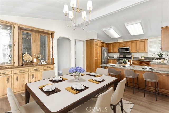 Detail Gallery Image 13 of 47 For 1412 Medallion, Redlands,  CA 92374 - 3 Beds | 2 Baths