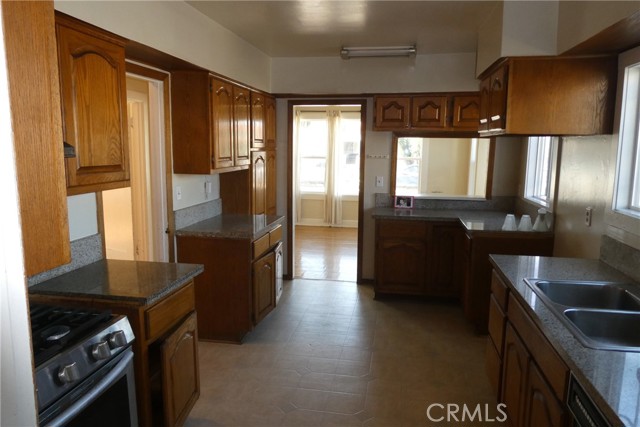 Detail Gallery Image 20 of 33 For 7040 Arlington, Los Angeles,  CA 90043 - 3 Beds | 2 Baths