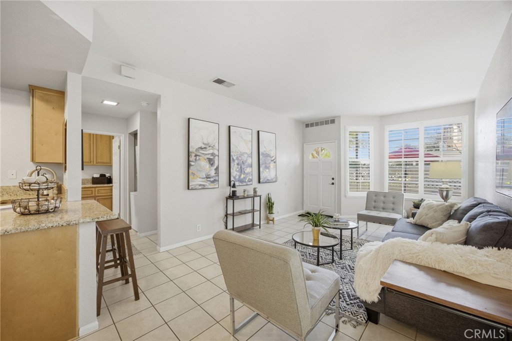 MLS #OC25256056 image #7