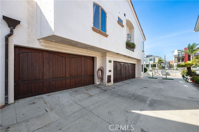 Detail Gallery Image 73 of 75 For 221 Rivo Alto Canal, Long Beach,  CA 90803 - 4 Beds | 5 Baths