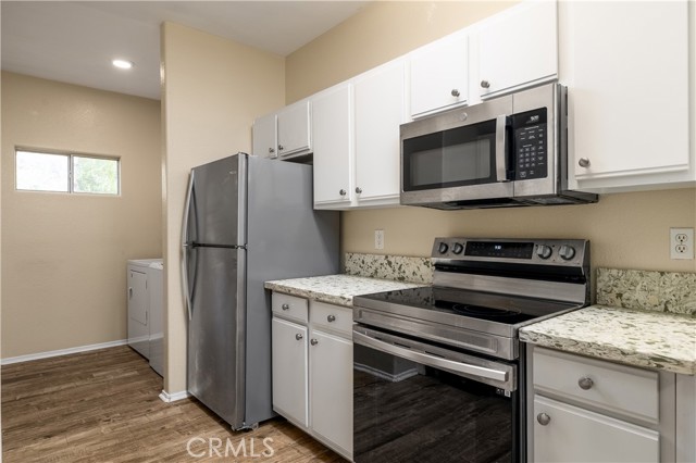 24909 Madison Avenue, Murrieta CA: https://media.crmls.org/medias/9a9d3456-5601-436a-8988-5de152ef2071.jpg