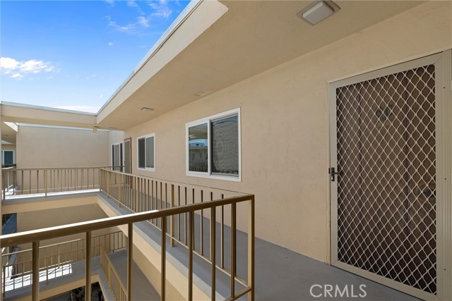 Detail Gallery Image 18 of 23 For 3695 Linden Ave 8c,  Long Beach,  CA 90807 - 2 Beds | 2 Baths