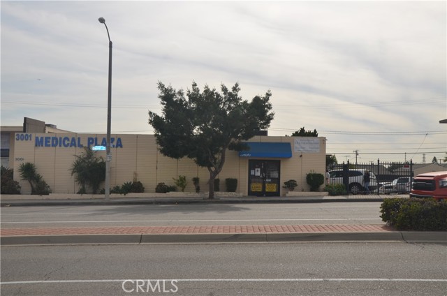 3001 Beverly Boulevard, Montebello, California 90640, ,Commercial Lease,For Rent,3001 Beverly Boulevard,CRMB25134714