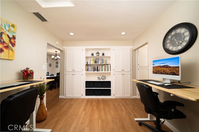 Image 11 of 28 For 6465 Turnergrove Drive