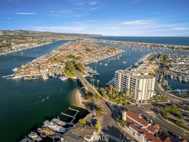 601 Lido Park Drive, Newport Beach CA: https://media.crmls.org/medias/9a9dcb6b-61db-45c3-bb1f-68763b52482b.jpg